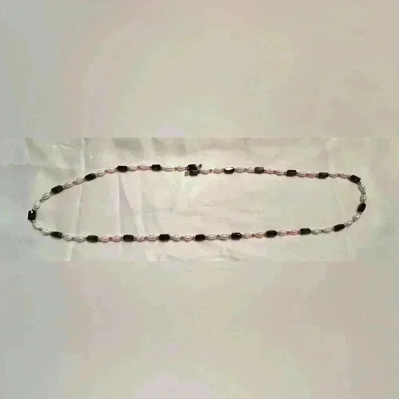 Macy’s Magnetic Pearl Necklace/Bracelet - Picture 4 of 6